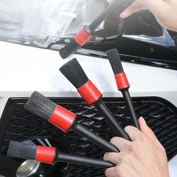 Cepillo De Limpieza Con Detalles De Afilado Para Autos